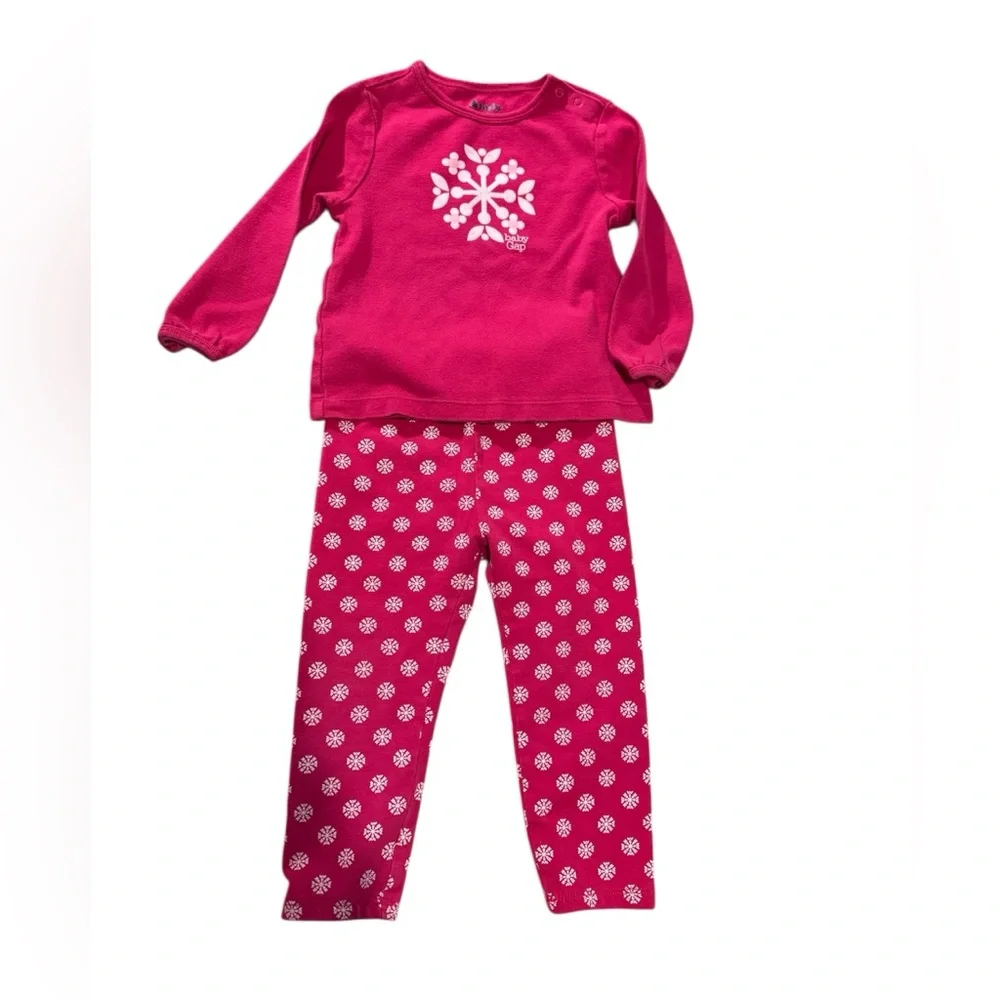 GAP‎ Pink Snowflake Kids Set “Brannans favorites” size 18-24 months